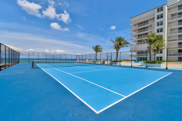 $8,500 | 3546 South Ocean Boulevard, Unit 420, South Palm Beach, FL 33480