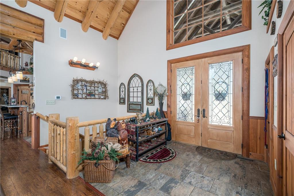 415 Kestrel Rdg Circle Murphy, NC 28906 - Photo 34 of 104 a living room with furniture and a large window