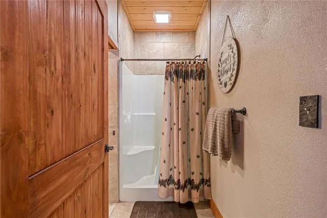 $1,949,000 | 415 Kestrel Rdg Circle, Murphy, NC 28906