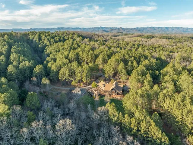 $1,949,000 | 415 Kestrel Rdg Circle, Murphy, NC 28906