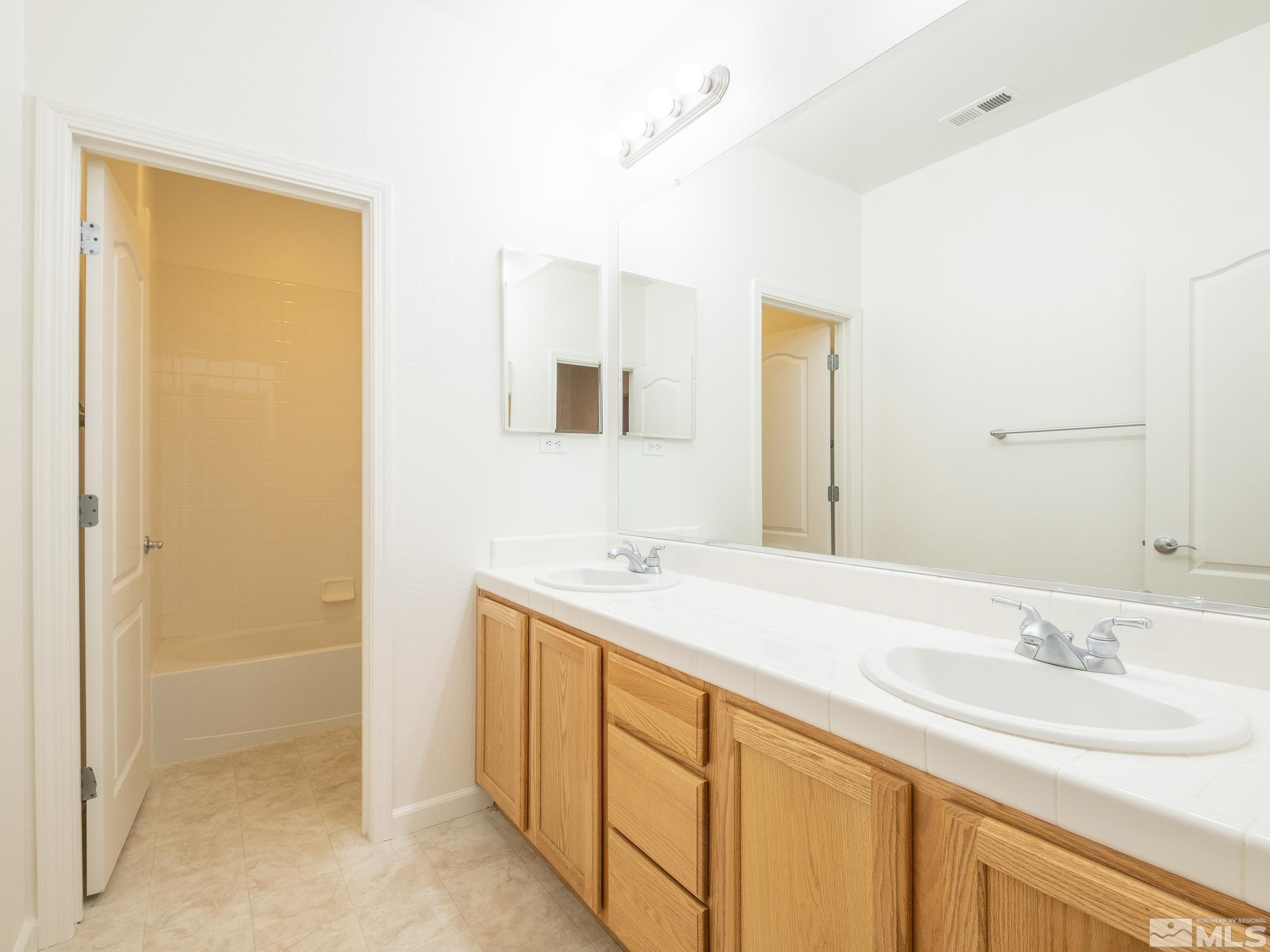 440 Cicada Court Reno, NV 89521 - Photo 16 of 36 Photo 16