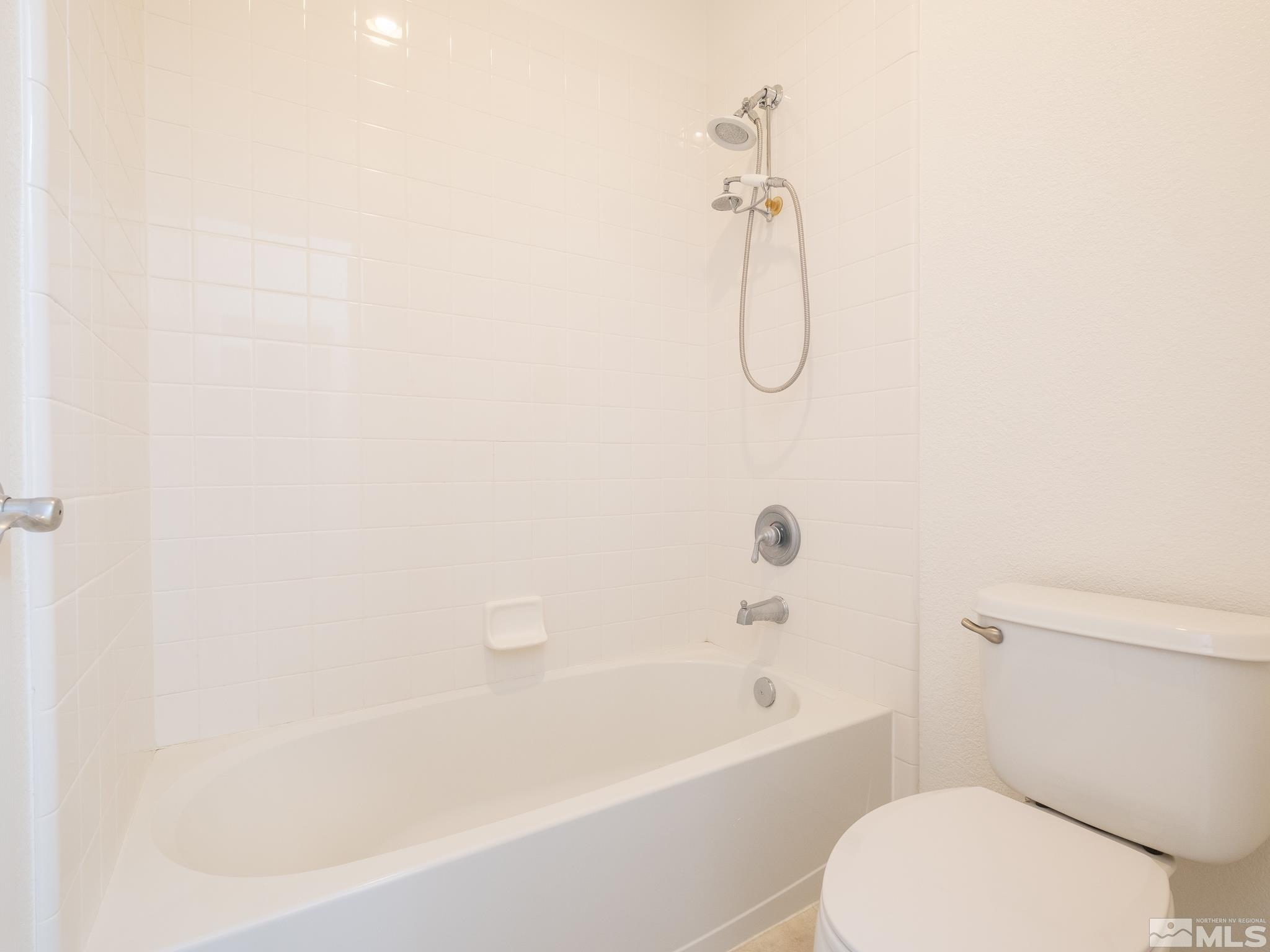 440 Cicada Court Reno, NV 89521 - Photo 17 of 36 Photo 17