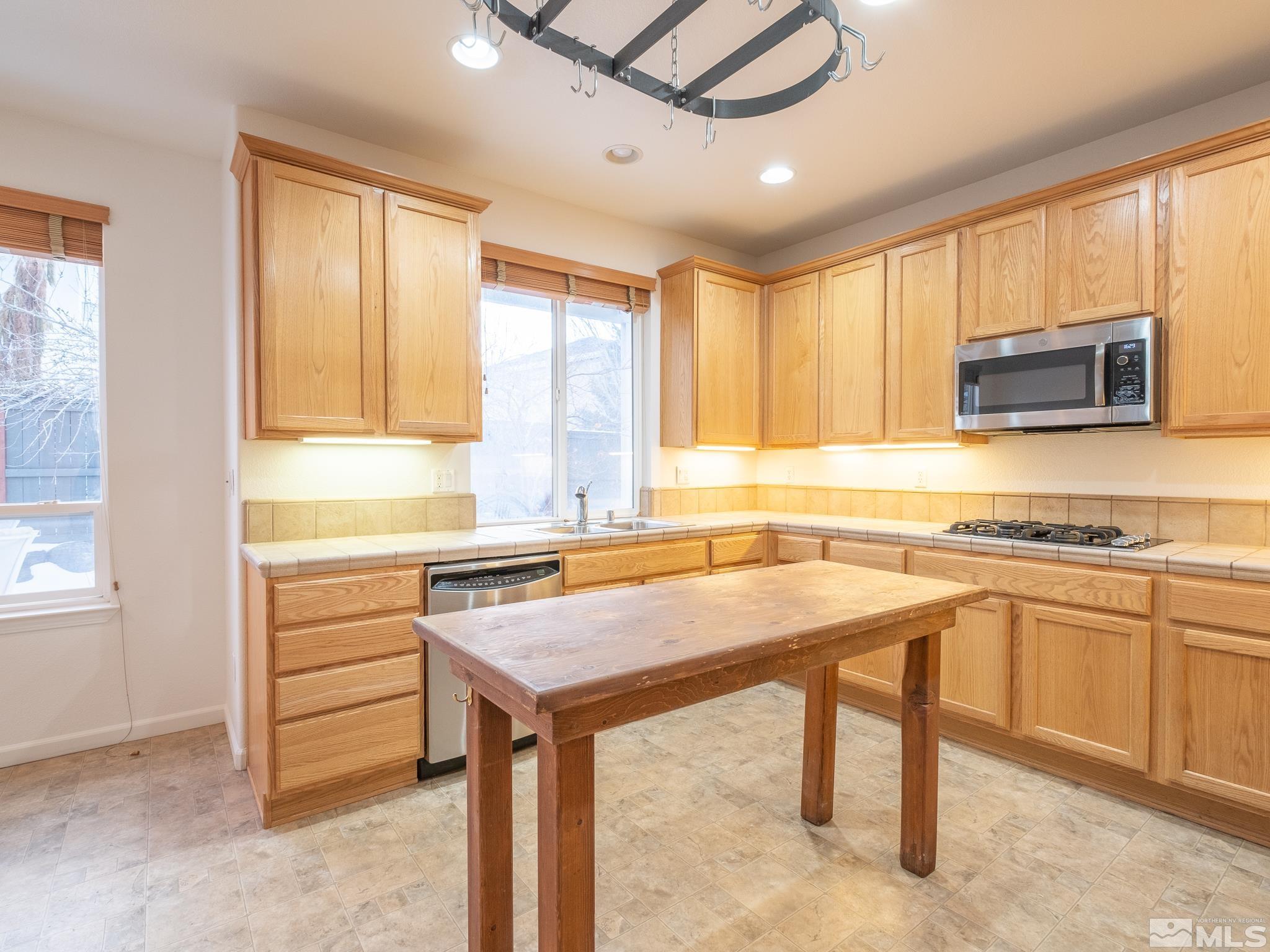 440 Cicada Court Reno, NV 89521 - Photo 10 of 36 Photo 10