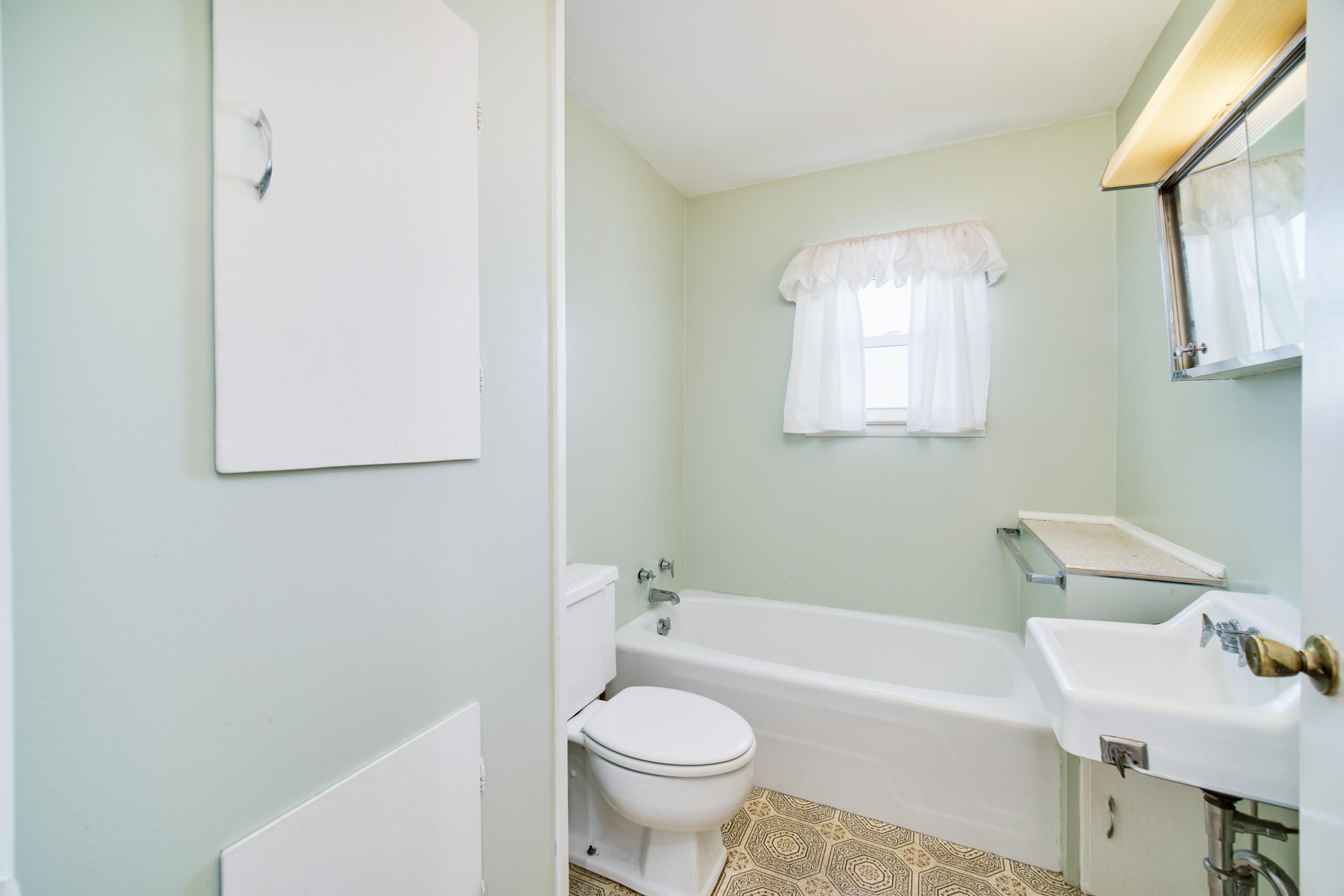 4430 River Road Manistee, MI 49660 - Photo 12 of 44 4430_River_Rd-06