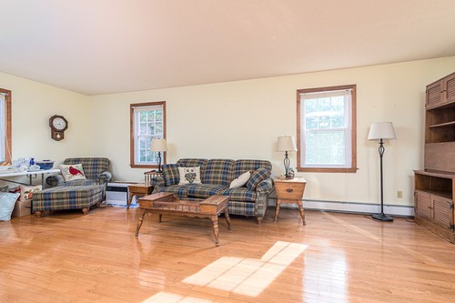 17 Lanphere Road Westerly, RI 02891 - Photo 16 of 44 Gallery Image 16