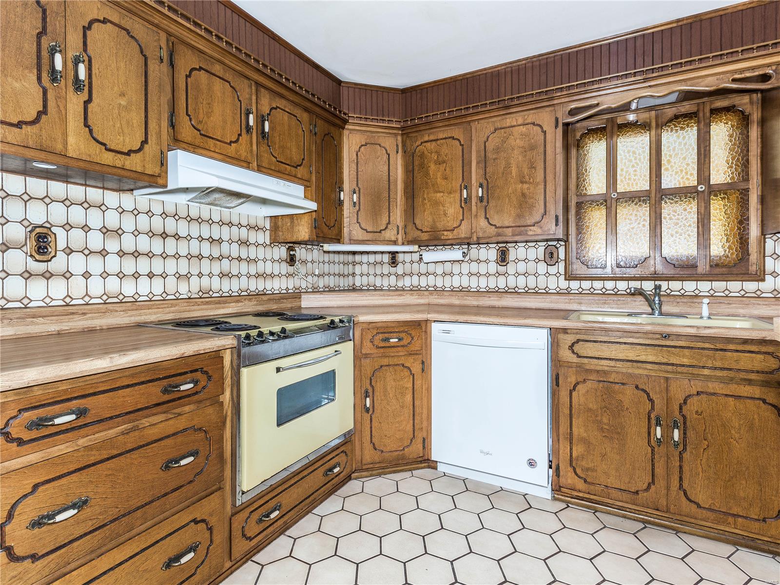 448 Ohio Avenue South Roxana, IL 62087 - Photo 13 of 46 Gallery Image 13