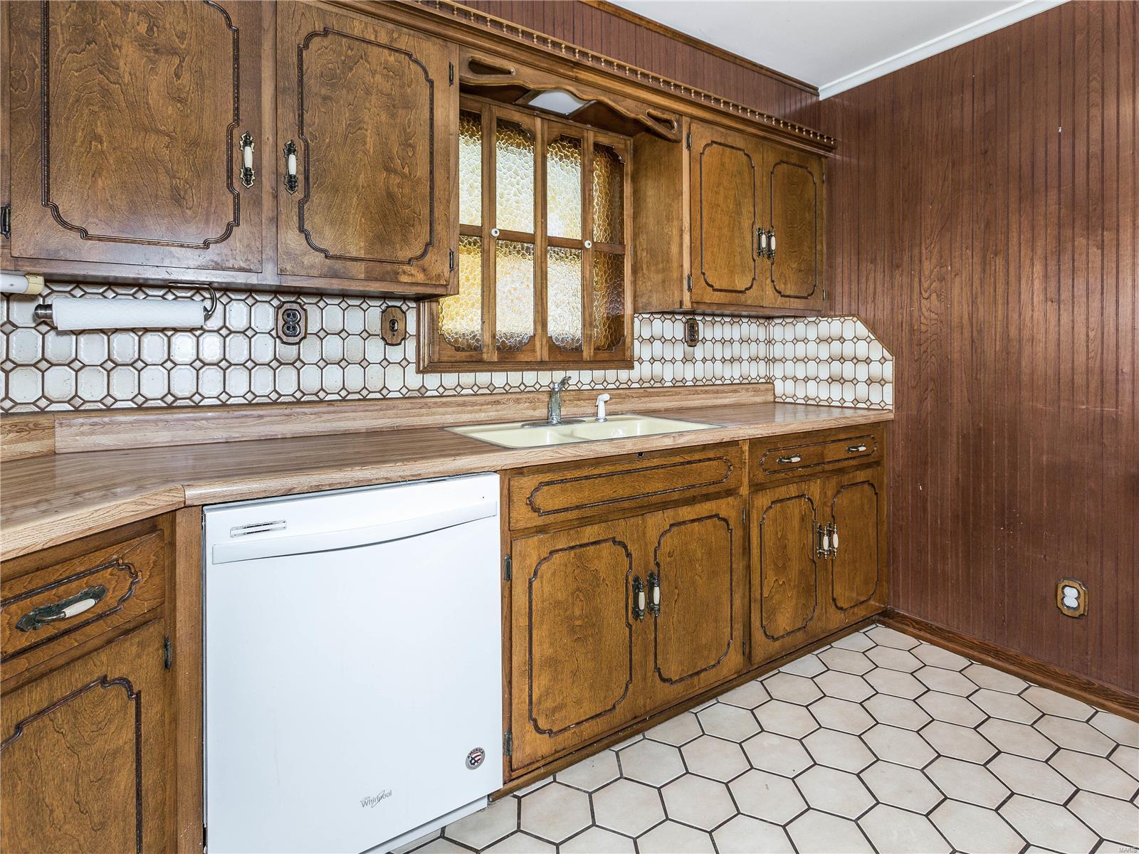 448 Ohio Avenue South Roxana, IL 62087 - Photo 15 of 46 Gallery Image 15