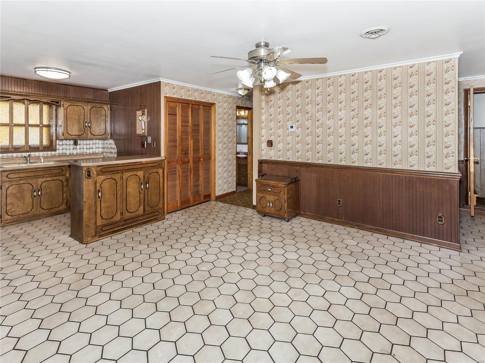 448 Ohio Avenue South Roxana, IL 62087 - Photo 19 of 46 Gallery Image 19