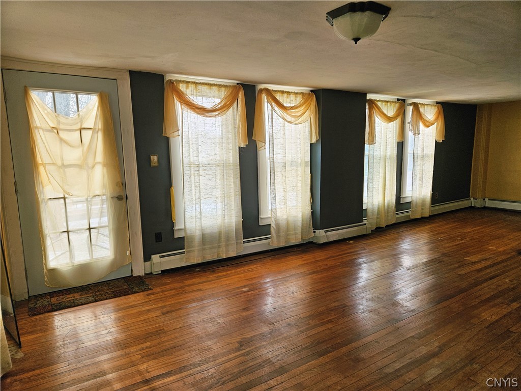 7779 South Hamilton Road Hamilton, NY 13332 - Photo 27 of 44 Livingroom