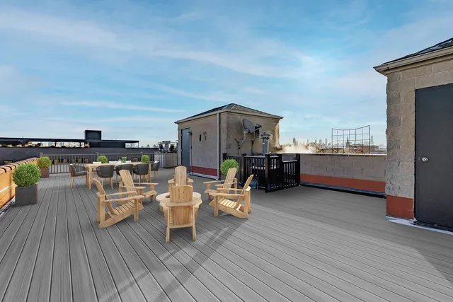 $685,000 | 3418 North Ashland Avenue, Unit 4N, Chicago, IL 60657