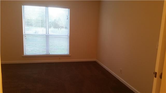3112 Old New Cut Road Springfield, TN 37172 - Photo 7 of 11 Gallery Image 7