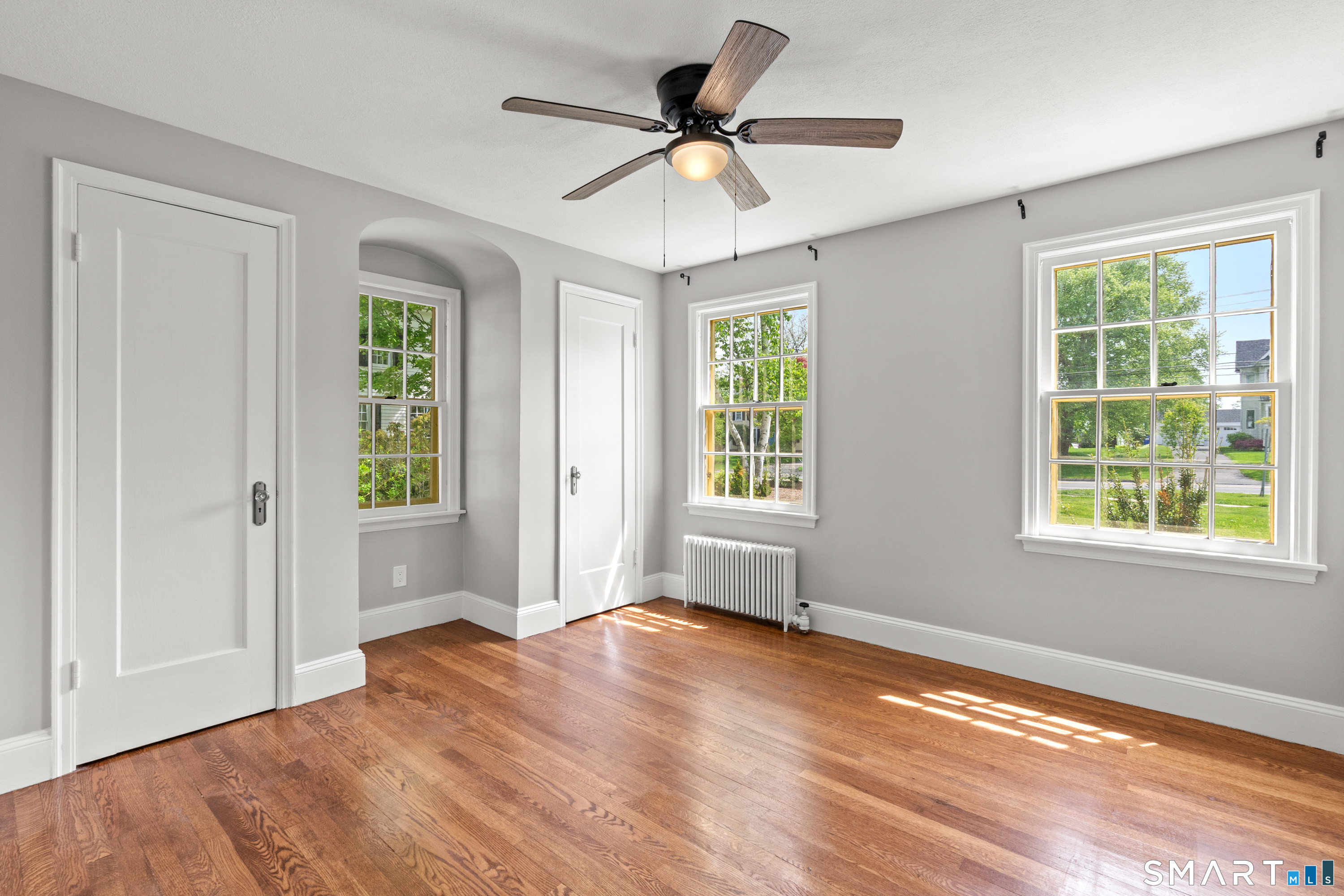 551 North Main Street Suffield, CT 06078 - Photo 18 of 38 First floor bedroom.