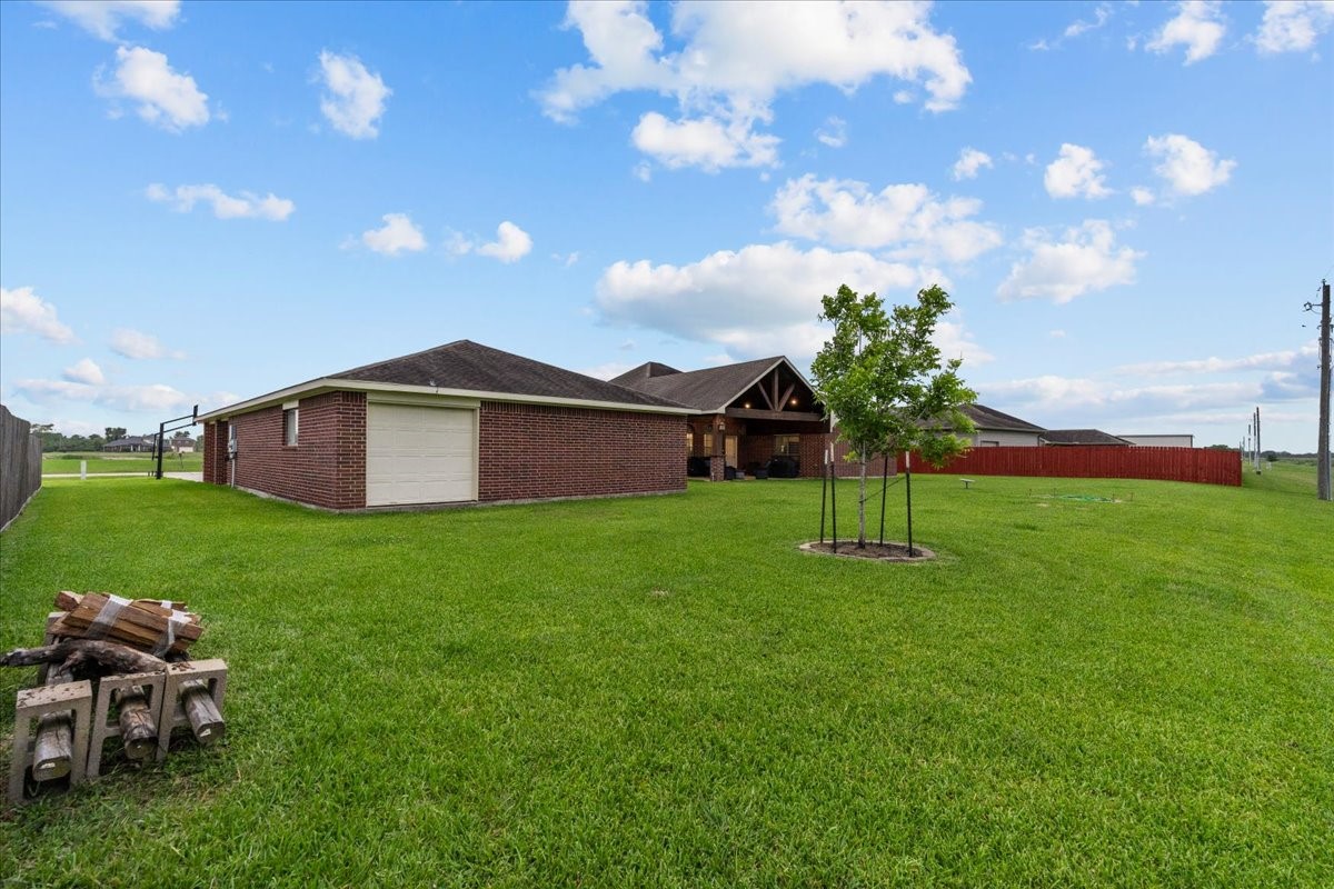 3911 Palm Crest Drive Rosharon, TX 77583 - Photo 42 of 47