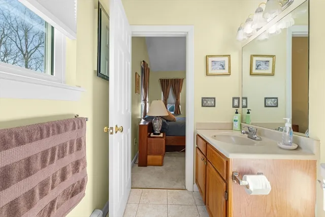 $528,000 | 69 Santoro Road, Worcester, MA 01606