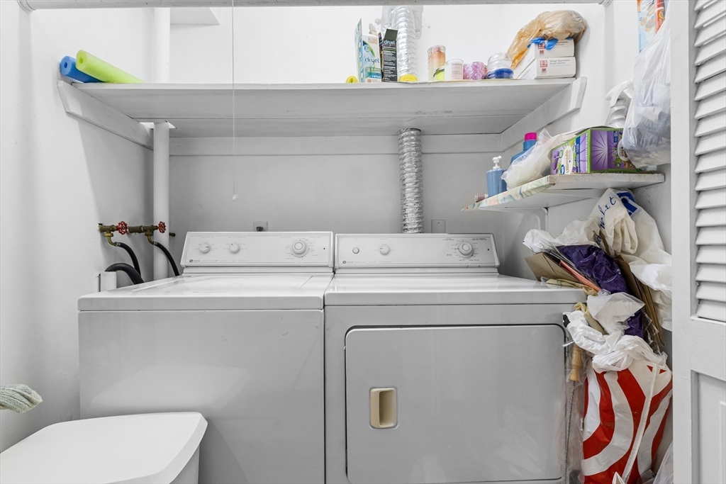 69 Santoro Road Worcester, MA 01606 - Photo 26 of 40