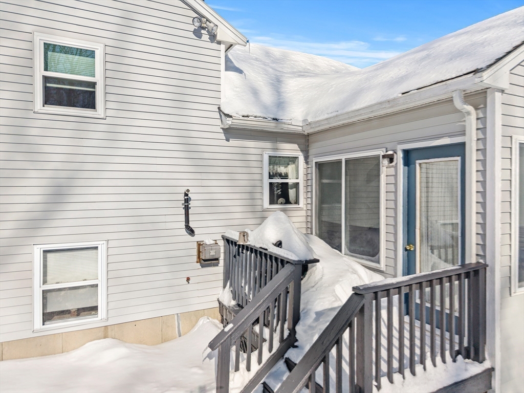 69 Santoro Road Worcester, MA 01606 - Photo 34 of 40