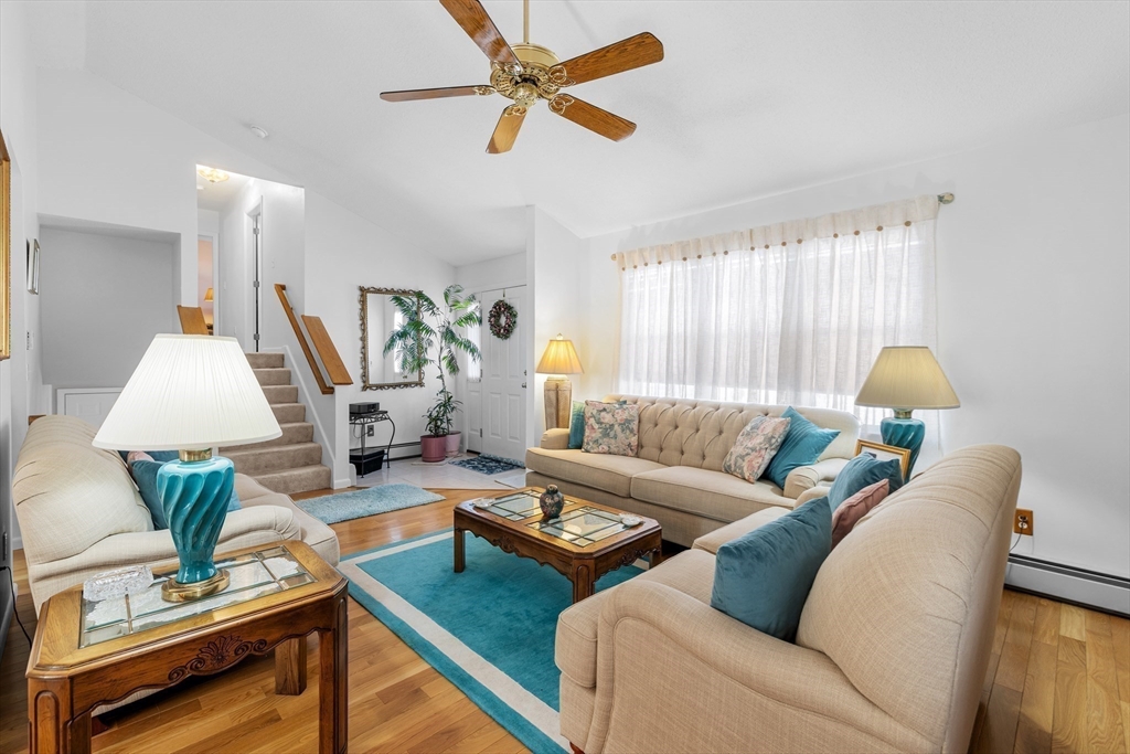 69 Santoro Road Worcester, MA 01606 - Photo 4 of 40