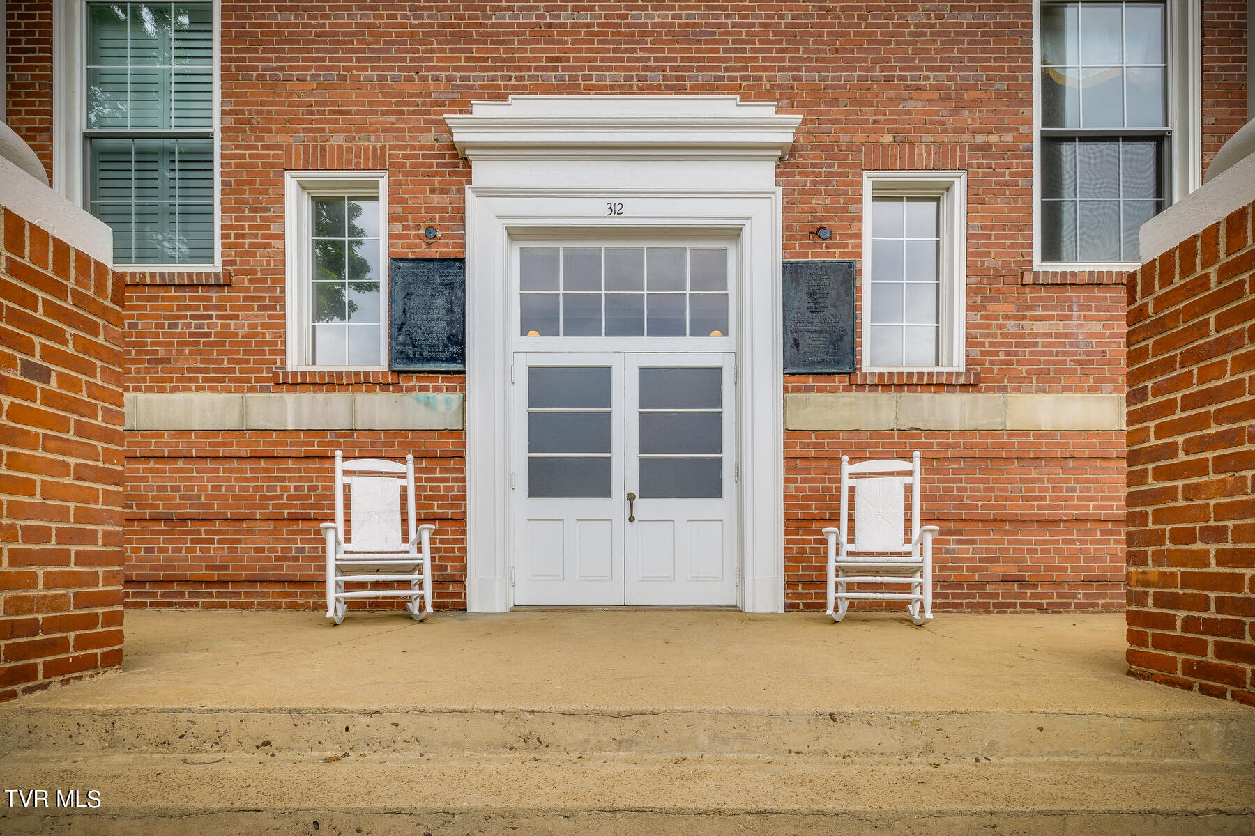 312 West Main St Unit 5