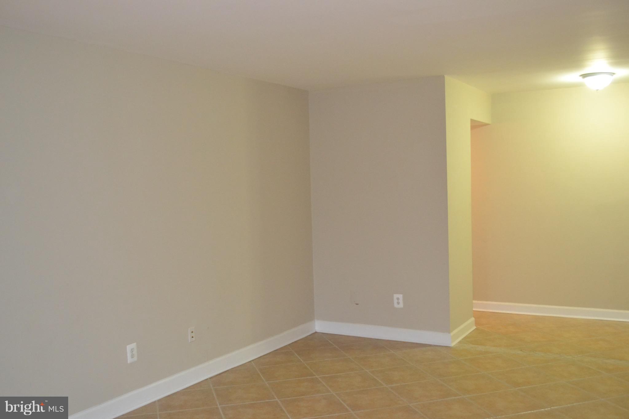 2010 Colts Neck Road, Unit 12B Reston, VA 20191 - Photo 3 of 15 Interior (General)