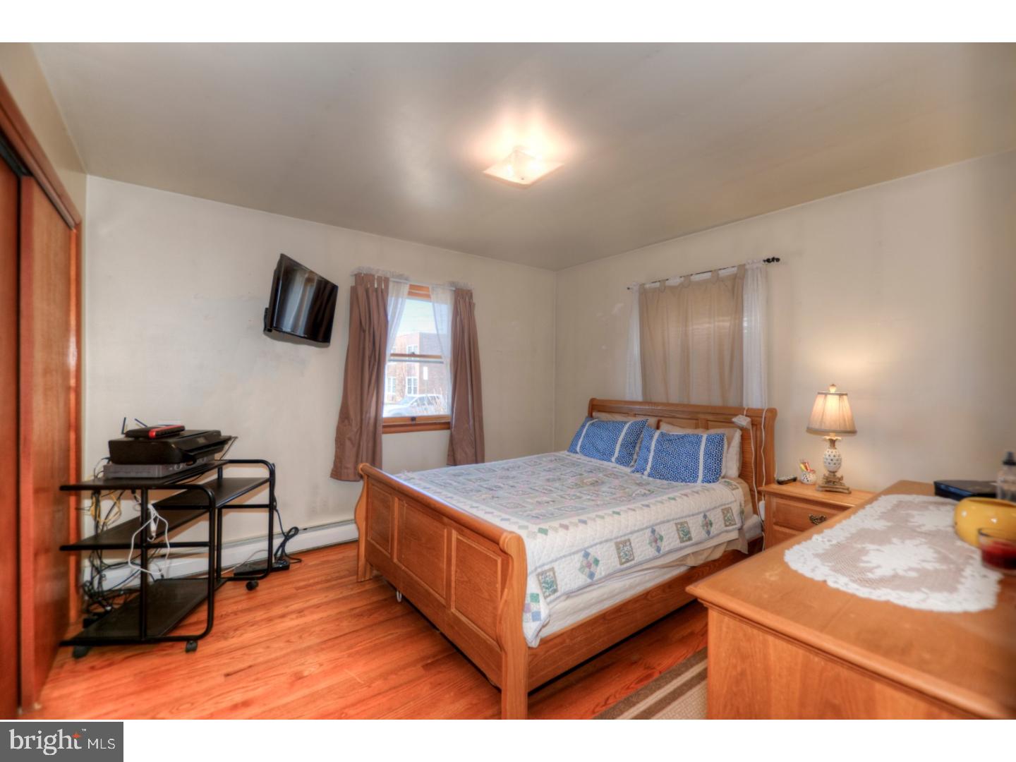 906 Tower Road Bristol, PA 19007 - Photo 11 of 20 Gallery Image 11