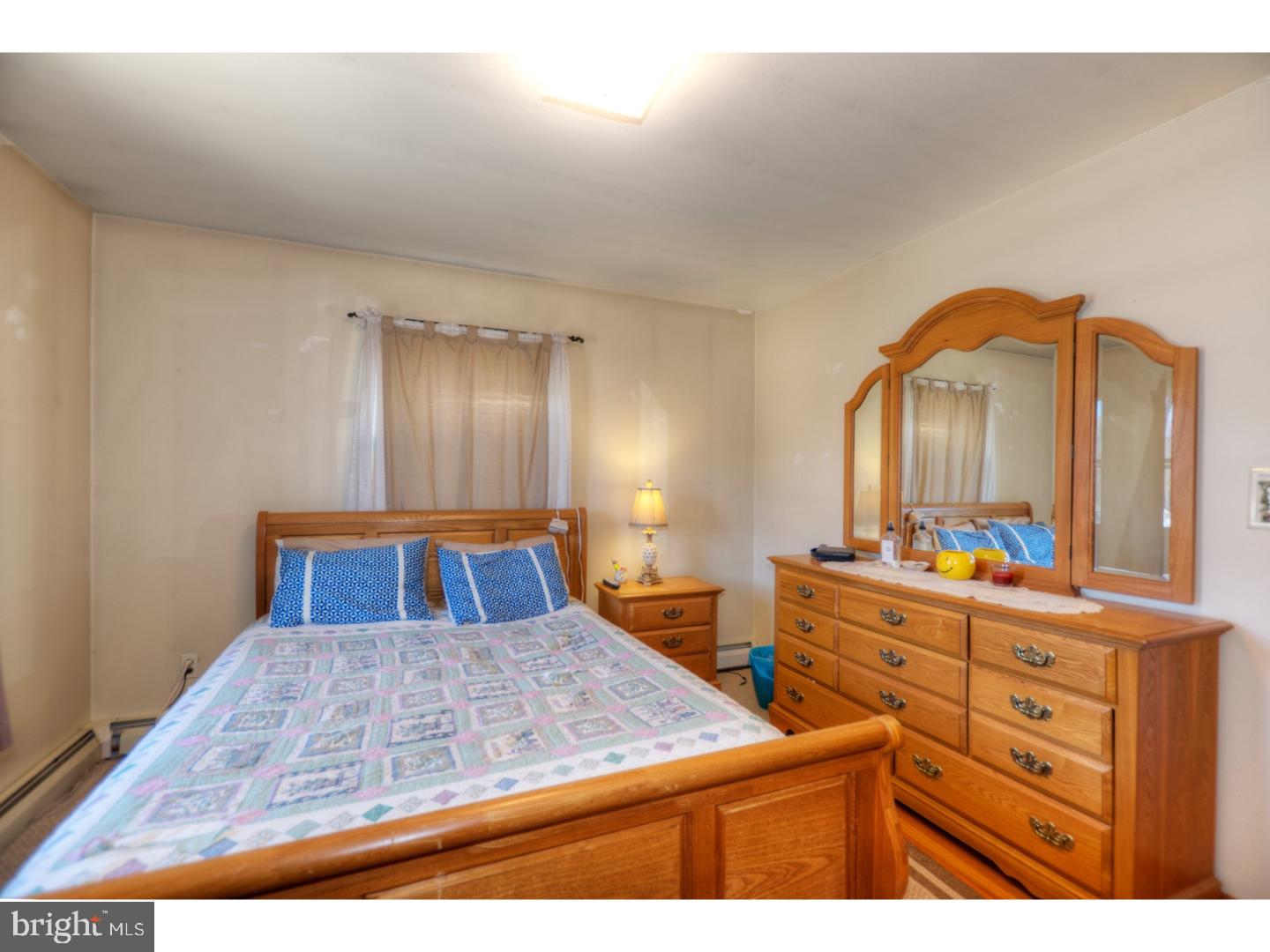 906 Tower Road Bristol, PA 19007 - Photo 12 of 20 Gallery Image 12