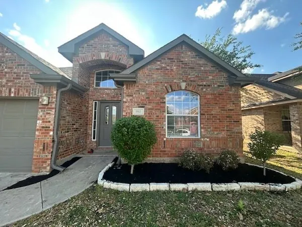 $2,675 | 1813 Glen Aerie Drive, Corinth, TX 76210