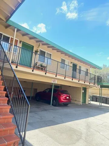 $2,150,000 | 1950 Ivy Street, San Mateo, CA 94403