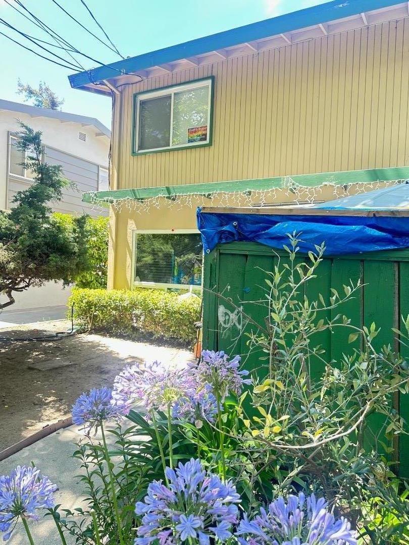 1950 Ivy Street San Mateo, CA 94403 - Photo 4 of 18