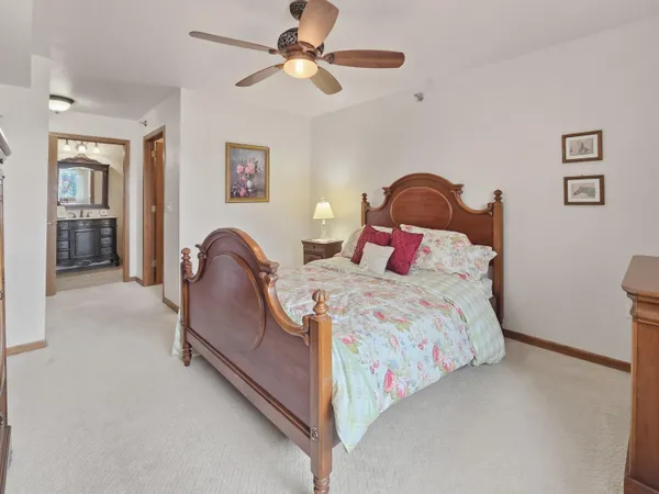 $329,900 | 18125 Wisconsin Avenue, Unit 203, Brookfield, WI 53045