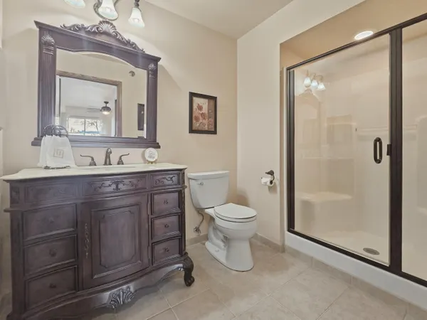 $329,900 | 18125 Wisconsin Avenue, Unit 203, Brookfield, WI 53045
