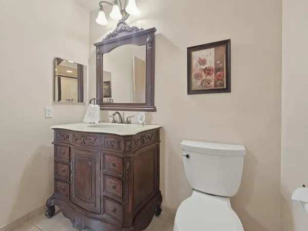 $329,900 | 18125 Wisconsin Avenue, Unit 203, Brookfield, WI 53045