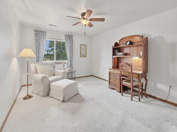 $329,900 | 18125 Wisconsin Avenue, Unit 203, Brookfield, WI 53045