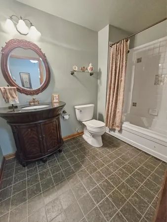 $329,900 | 18125 Wisconsin Avenue, Unit 203, Brookfield, WI 53045