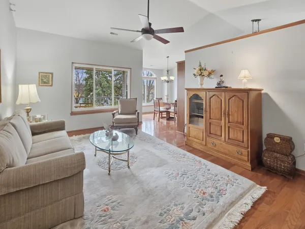 $329,900 | 18125 Wisconsin Avenue, Unit 203, Brookfield, WI 53045