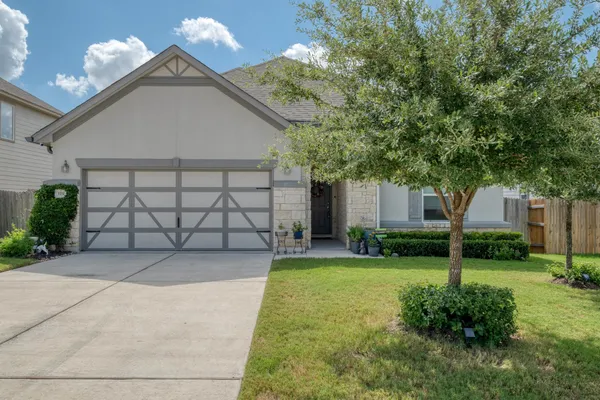 $300,000 | 119 West Point Way, Elgin, TX 78621