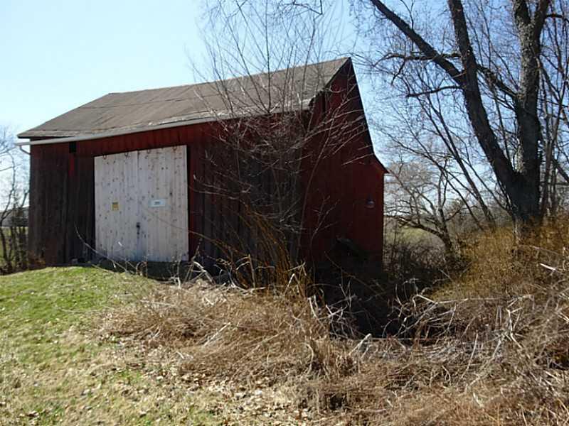 Old Hickory Ridge Road Washington, PA 15301 - Photo 5 of 13 Exterior Front. Bank Barn