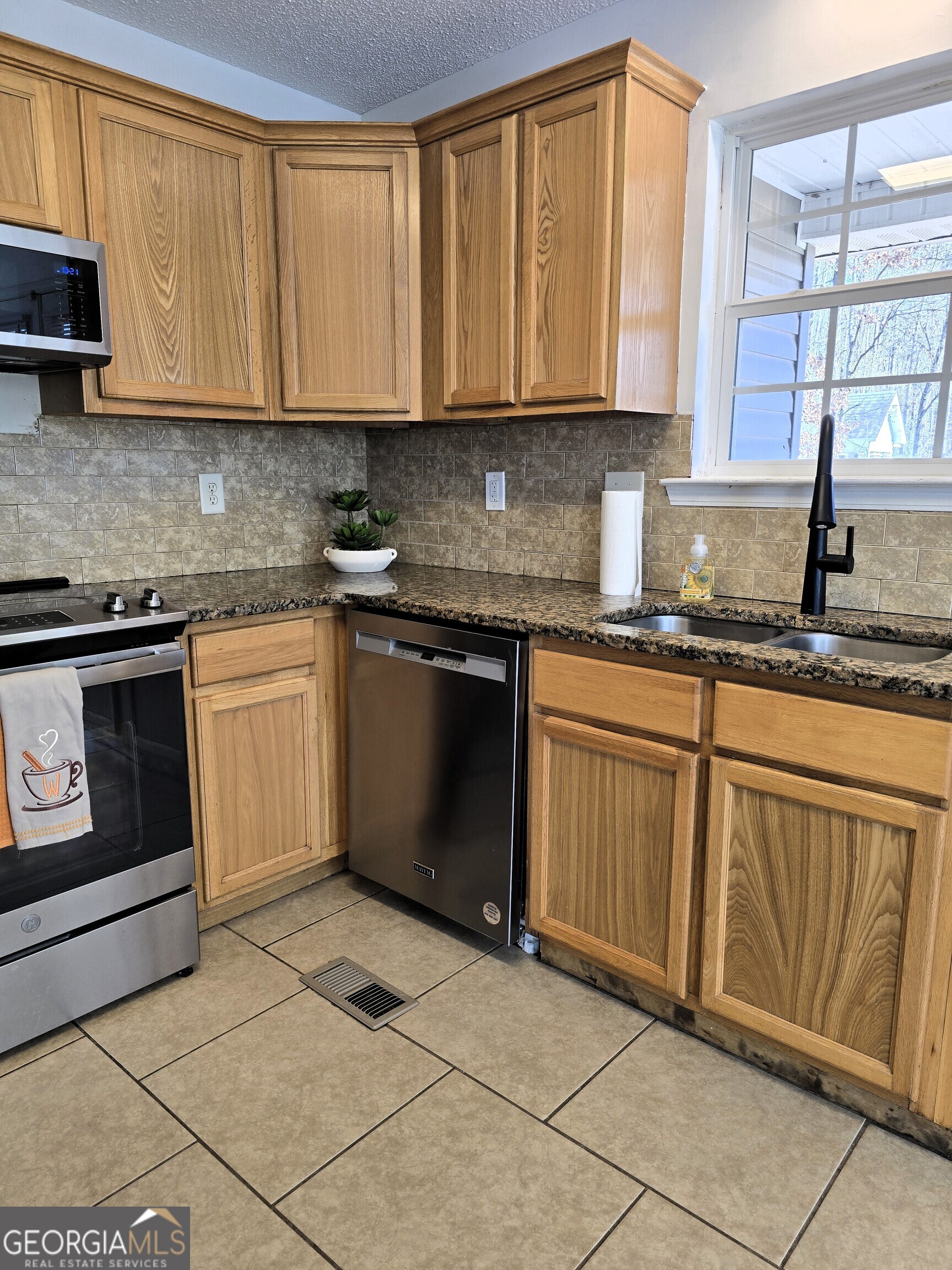 903 Stephen Foster Lane Macon, GA 31220 - Photo 10 of 29