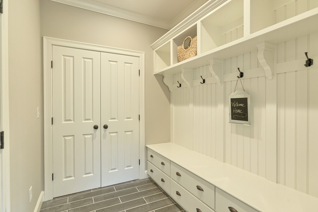 30 Flagg Road Westford, MA 01886 - Photo 3 of 30 Gallery Image 3