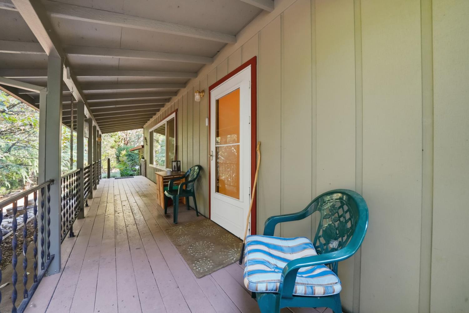 23420 Robin Road Pioneer, CA 95666 - Photo 41 of 43 a living room with furniture and a wooden floor