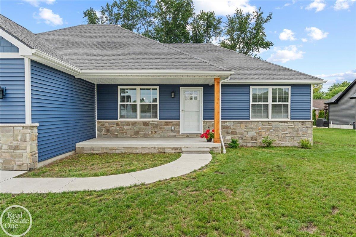 1827 Riley Road St. Clair, MI 48079 - Photo 3 of 28