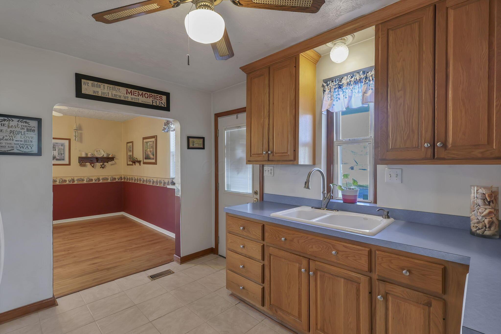 1417 Brown Road Columbus, OH 43223 - Photo 28 of 56 16-web-or-mls-G02A0317