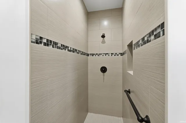 $392,500 | 13673 Copper Strike Pass, Fort Wayne, IN 46845