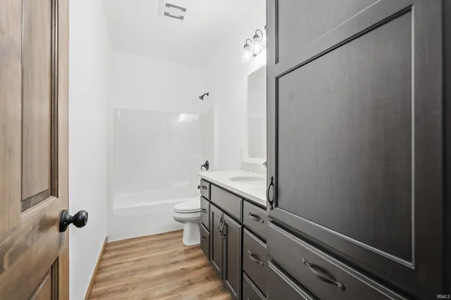 $392,500 | 13673 Copper Strike Pass, Fort Wayne, IN 46845