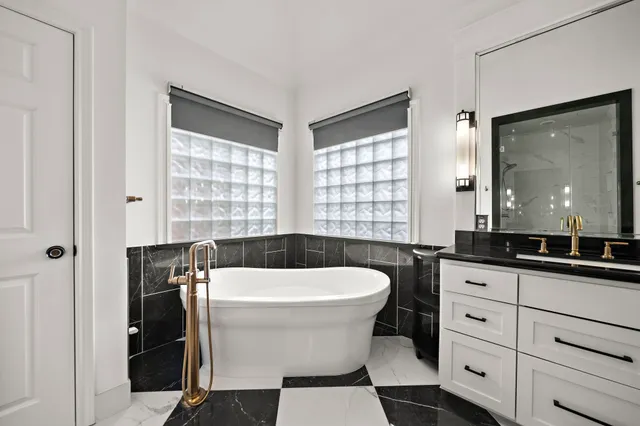 $834,000 | 1229 Ripple Creek Drive, Houston, TX 77057