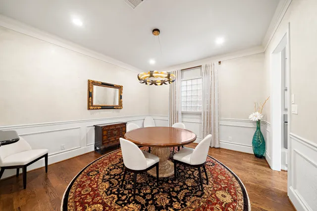 $834,000 | 1229 Ripple Creek Drive, Houston, TX 77057