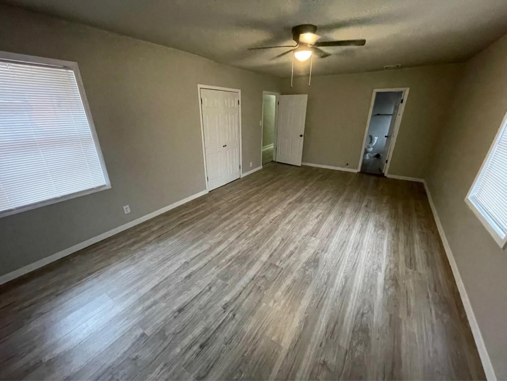 5229 Rue Street Houston, TX 77033 - Photo 6 of 28 Gallery Image 6