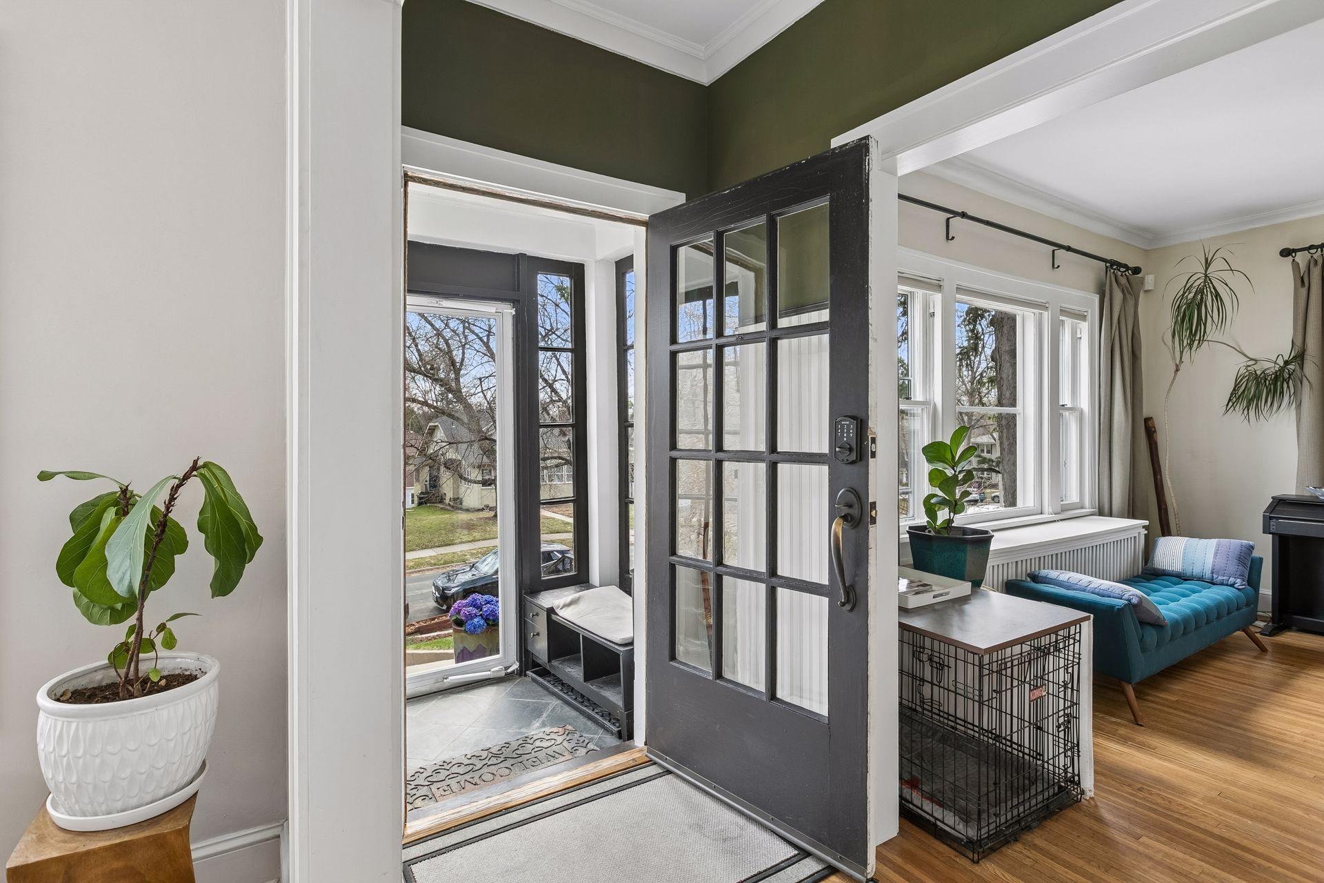 322 Busch Terrace Minneapolis, MN 55419 - Photo 10 of 48
