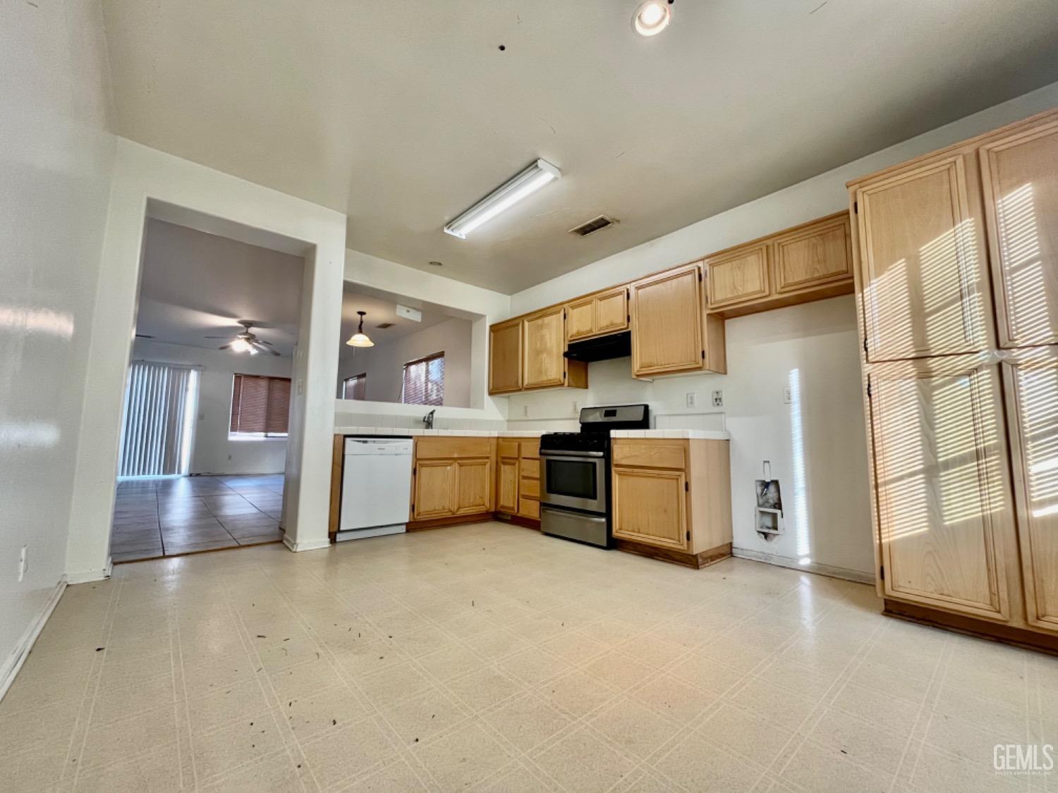 Undisclosed Address Arvin, CA 93203 - Photo 3 of 5