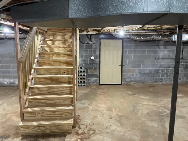 $299,500 | 5956 Highway 268, Dobson, NC 27017
