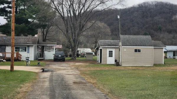 $157,500 | 17432 Oakes Road, Boscobel, WI 53805